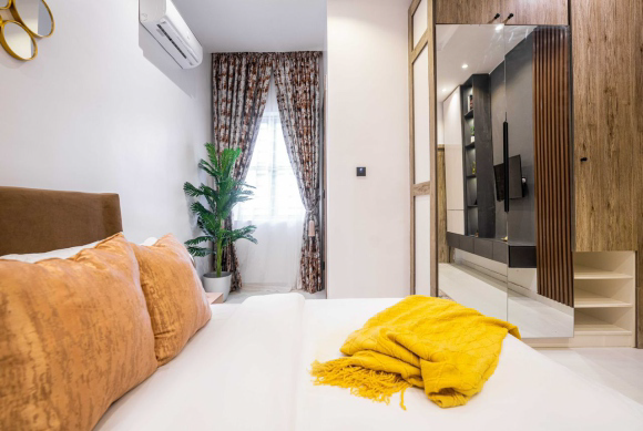 3-Bedroom Duplex Apartment