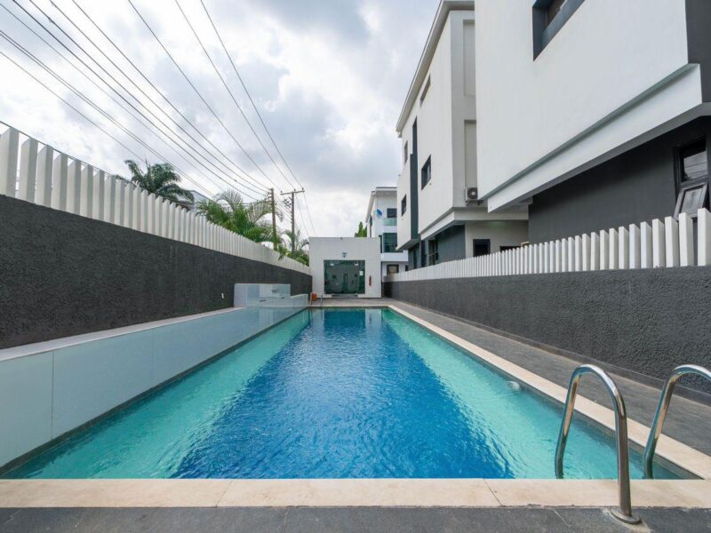 4 Bedroom Apartment