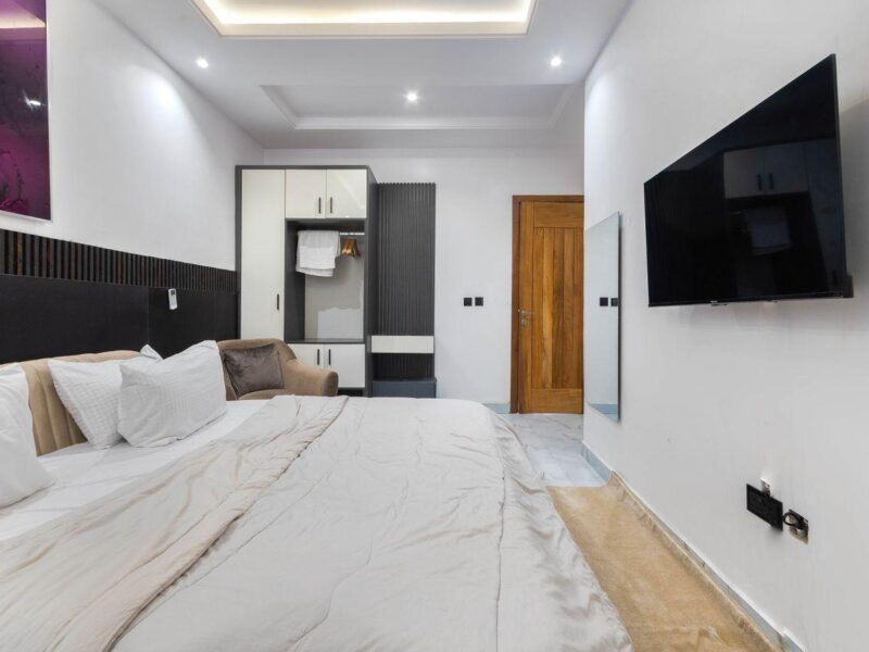 2 bedroom Maisonette