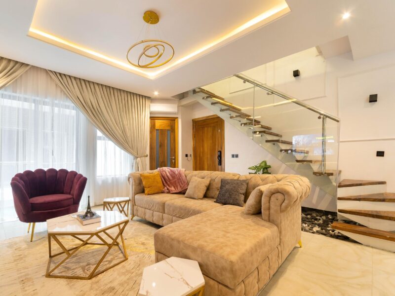 2 bedroom Maisonette